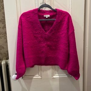 Mohair cropped magenta sweater.